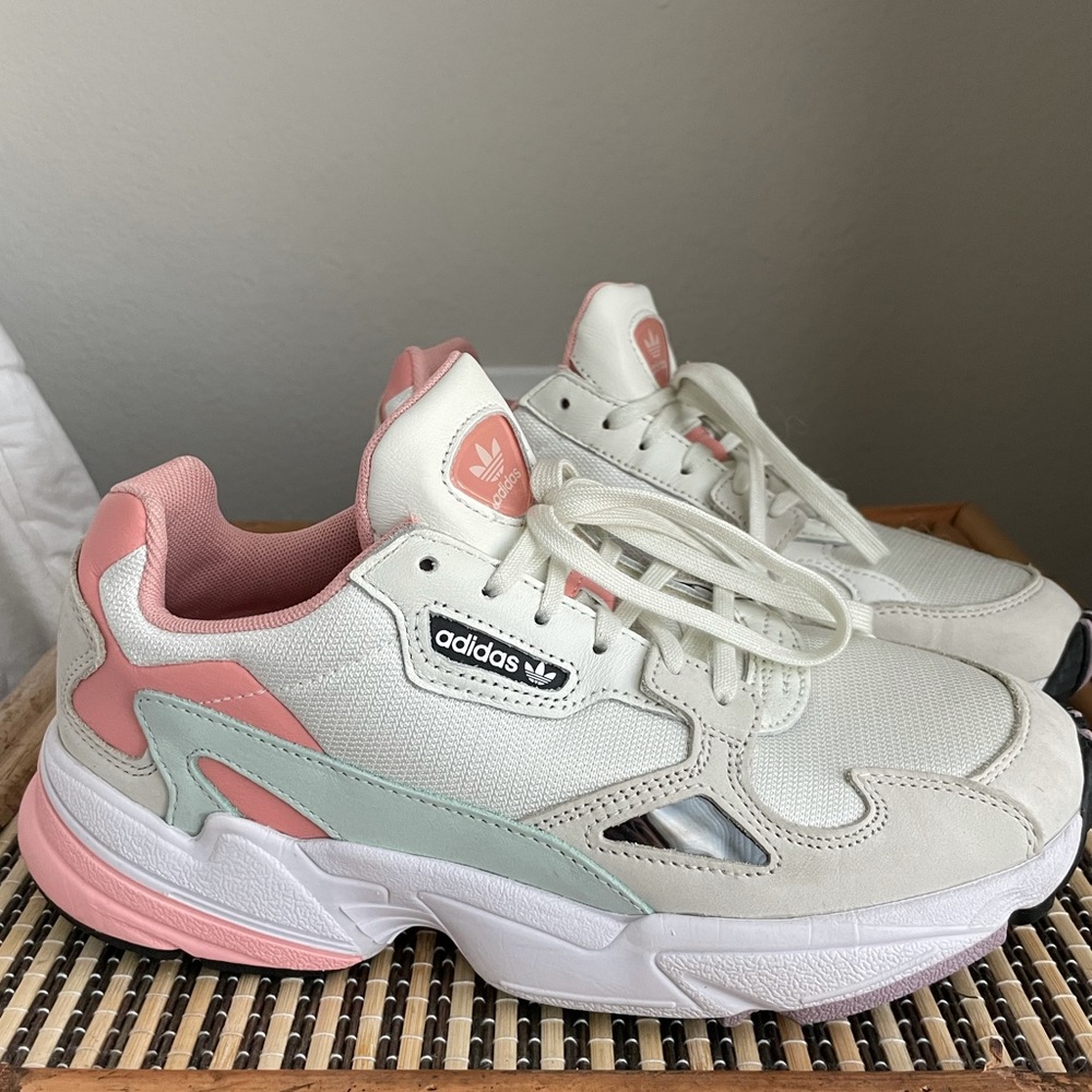 Adidas falcon chunky sneakers - size 8
